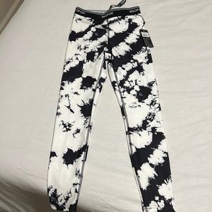 Wildfox black and white leggings new with tags
